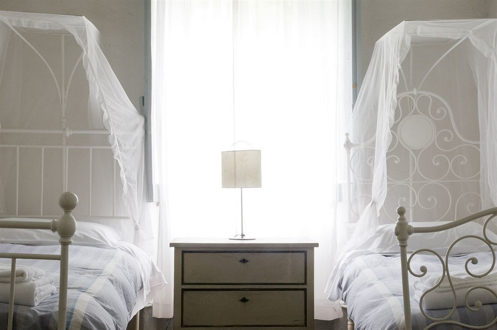 Fattoria Di Bacchereto - Guest House מראה חיצוני תמונה